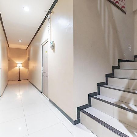 Reddoorz Near Botani Square Mall Bogor Exterior foto